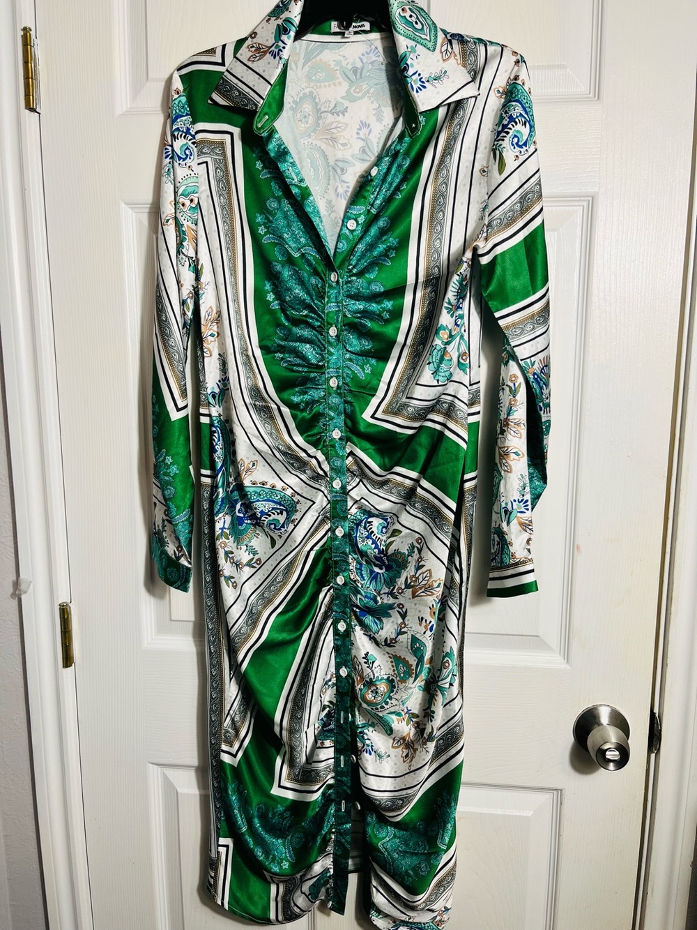 Fashion Nova Green White Paisley Long Sleeve Ruched Midi Dress